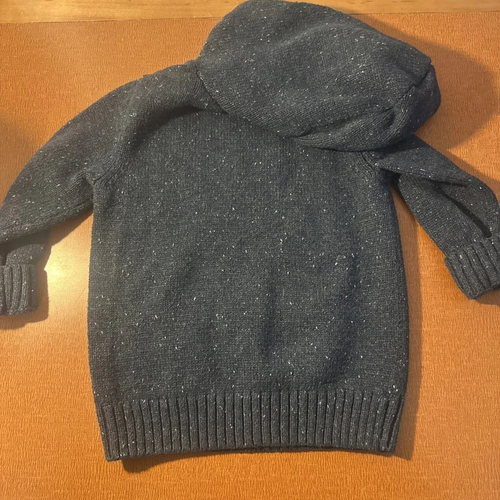 Gymboree 2017 North Pole Party Blue Shark Santa Sweater Hooded Boys Size XS 4‎